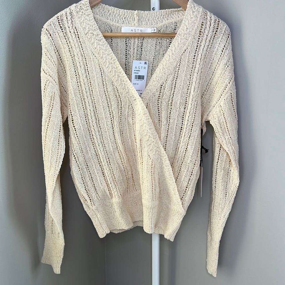NWT ASTR The Label Cream Knit Sweater